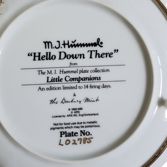 Hello Down There by M. I. Hummel collector plate # L02785 - Picture 3 of 4